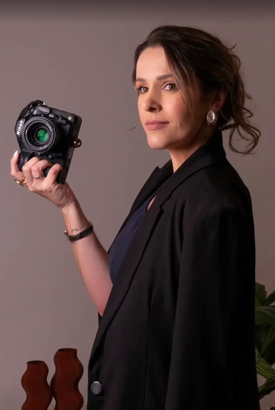 Tayze Apolinário, fotógrafa do Estúdio T Art, em Joinville